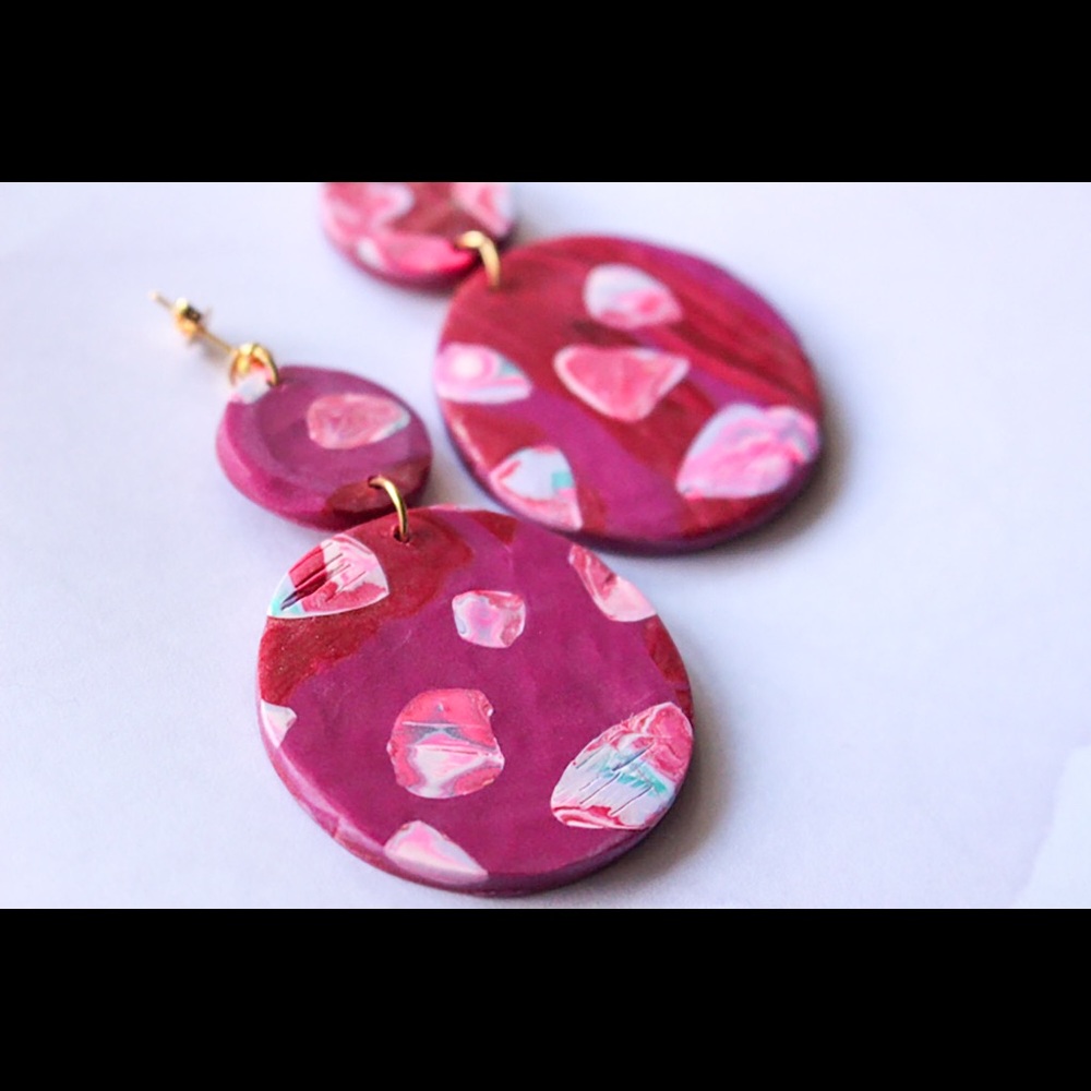 Handmade clay earrings | Burgundy Retrograde